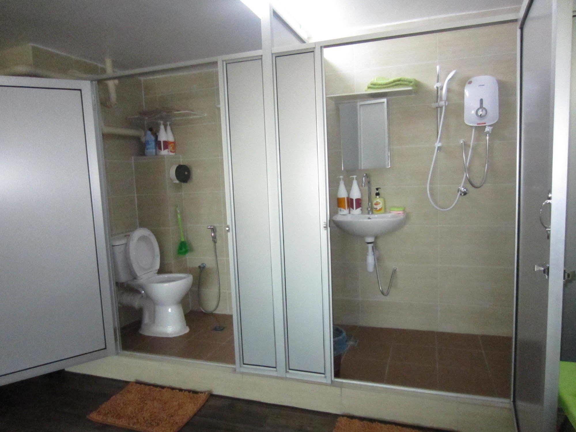The Ceo Duplex Soho Suite Bayan Lepas Exterior foto